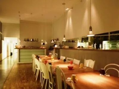 38 Hotel 3*